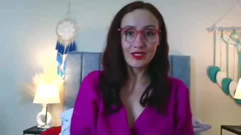 Iberian Moon online show from February 5, 6:00 pm