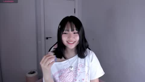 Hitomi   online show from December 3, 4:04 am