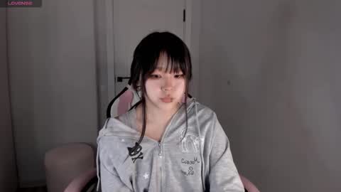 Hitomi   online show from November 8, 11:10 pm