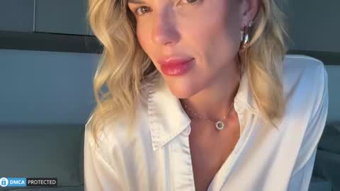 Ivy online show from February 11, 10:11 pm