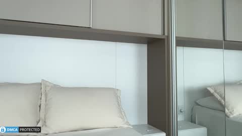 Ivy online show from February 10, 6:22 pm