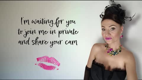 Snapshot of illegalbeauty87 chatting on October 13, 3:09 am Ingrid or more easier...Miss GoDDess Mistress online show from October 13, 3:09 am