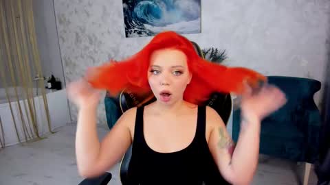 Roxy online show from March 21, 6:46 pm