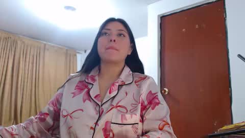 Hanna online show from November 13, 10:20 pm