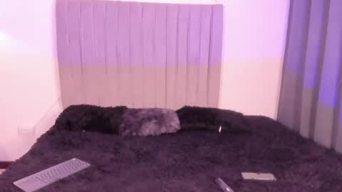 im tiffany  online show from March 2, 4:34 am