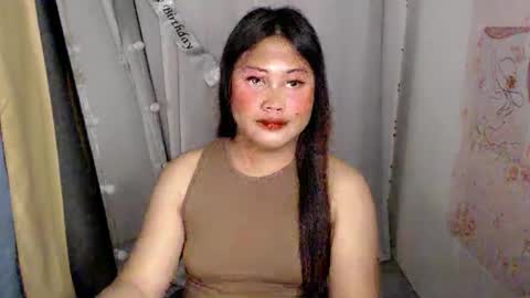 im_urloving_mama69 online show from February 7, 9:18 pm