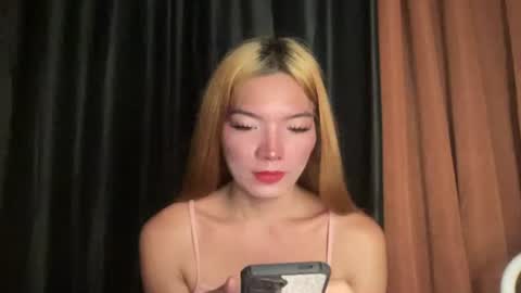 Mika online show from April 11, 7:25 am