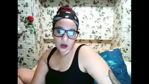 Snapshot of indian_candyxx chatting on March 3, 6:53 pm Candy cat online show from March 3, 6:53 pm