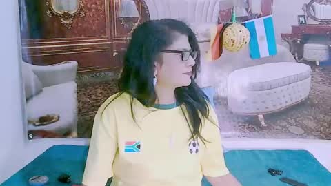 Femiez online show from July 13, 5:52 am