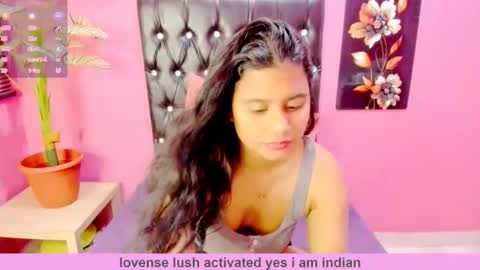 PARADISEQUEEN online show from December 1, 9:46 am