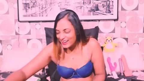 indianplaymate online show from October 26, 7:15 am