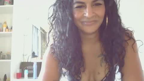 rani online show from April 8, 5:20 am