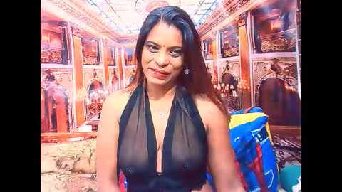 indiansexyass4u2luv online show from November 1, 9:19 pm