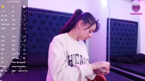 Ingrid online show from November 3, 9:19 pm