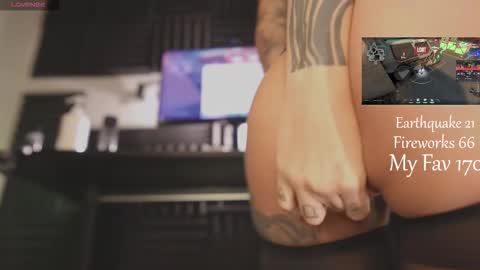 Dayana  online show from November 1, 3:49 pm