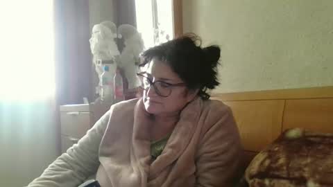 inna46_ online show from December 3, 3:14 pm