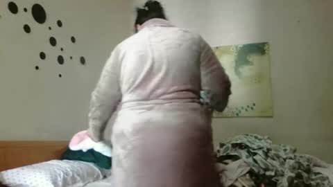 inna46_ online show from March 27, 11:00 am