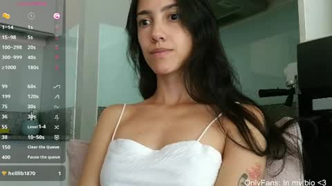 Laroa online show from April 15, 7:58 pm