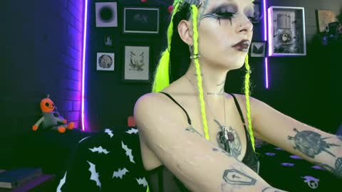   SANIA  online show from January 9, 6:36 pm