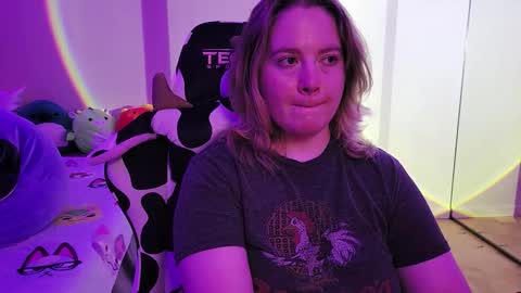 Faye online show from October 15, 4:59 am