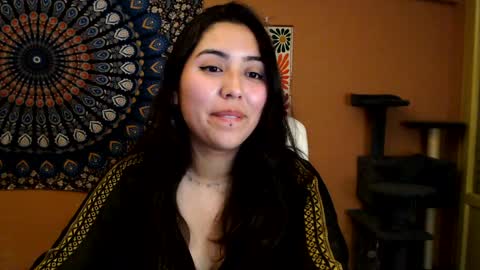 Africa online show from February 8, 7:05 pm