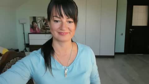 iracherrynow online show from September 27, 9:27 am