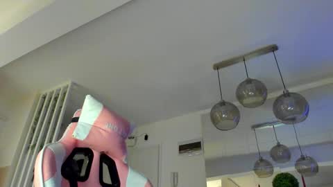 Ir s room online show from October 28, 5:02 am