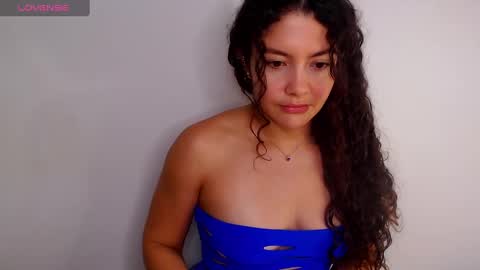 Snapshot of iris_caprice chatting on February 28, 2:53 am Instagram iris caprice online show from February 28, 2:53 am