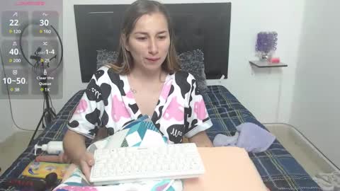 Snapshot of iris_love18 chatting on February 3, 1:19 pm IRIS online show from February 3, 1:19 pm