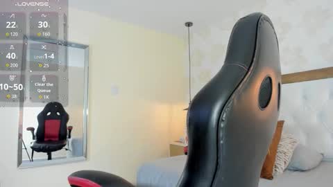 Iris  online show from January 15, 7:53 pm