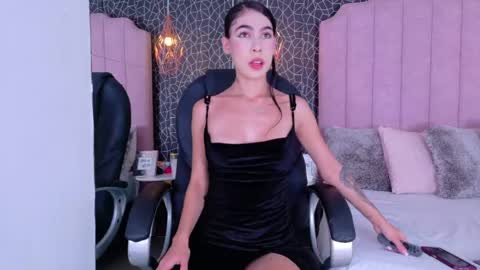 Iris  online show from April 10, 2:34 pm