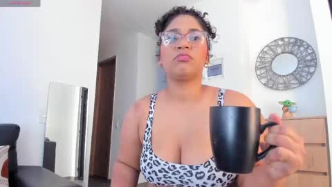 iris online show from April 15, 12:06 pm