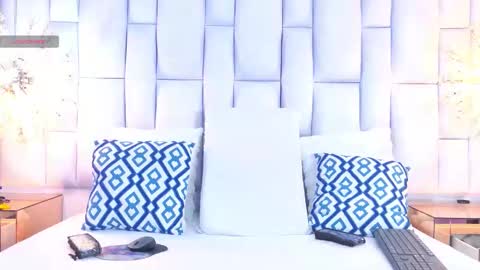 Iris online show from October 11, 12:19 pm