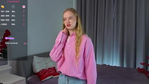 Alexa online show from April 11, 11:03 am