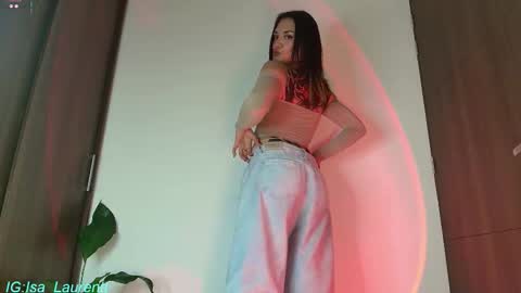 Isabella Laurentt  online show from January 8, 12:36 am