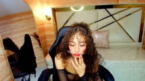 isa_r online show from April 11, 7:45 am