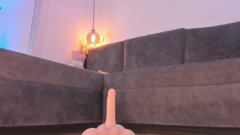 Isabela online show from October 27, 1:17 pm