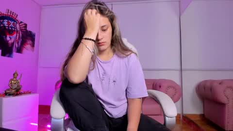 Isabella Rros online show from February 13, 3:07 am