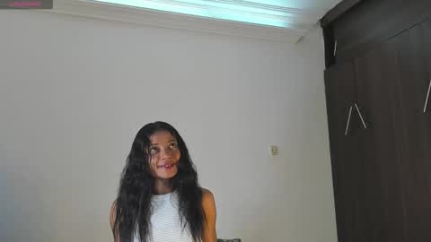 Isabella online show from November 12, 9:35 pm