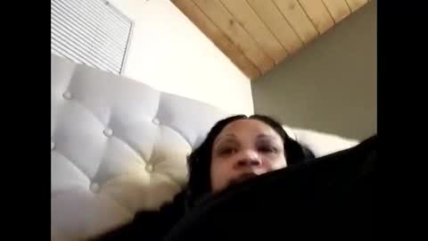 Isabella online show from April 12, 7:44 am