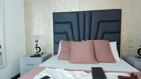 Isabella  online show from January 16, 2:13 pm