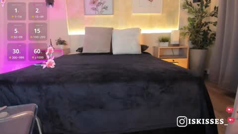   online show from April 1, 4:13 am