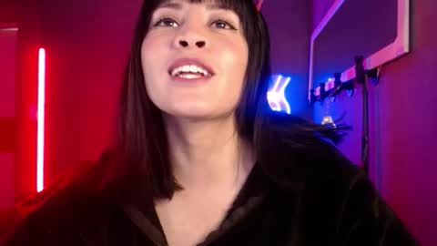 Ana Maria online show from November 5, 2:33 pm