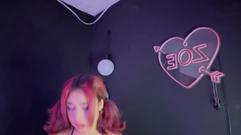 Isisjones18 online show from September 21, 5:28 am