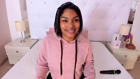 Vanessa online show from January 6, 11:25 am