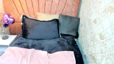 ISSA MILF online show from October 30, 3:13 pm