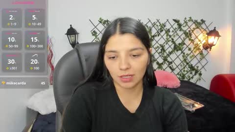 Issa  online show from October 23, 6:03 pm