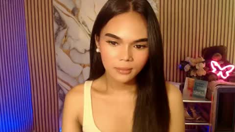 Snapshot of itgirl_cathy chatting on March 11, 12:33 am CathCathy online show from March 11, 12:33 am