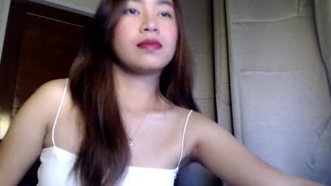 Candy online show from January 28, 2:42 pm