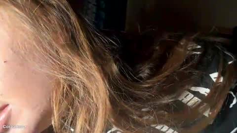 itscoraamour online show from April 5, 1:48 am